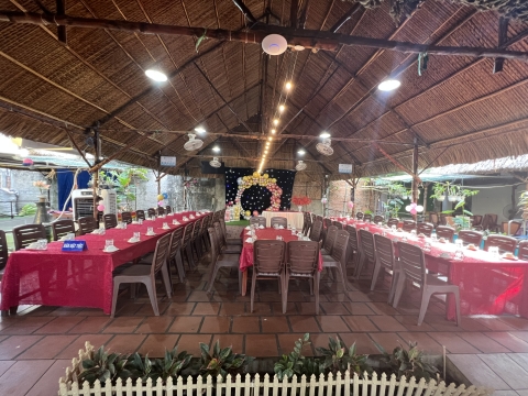 Không Gian Sân Vườn Rộng Rãi
